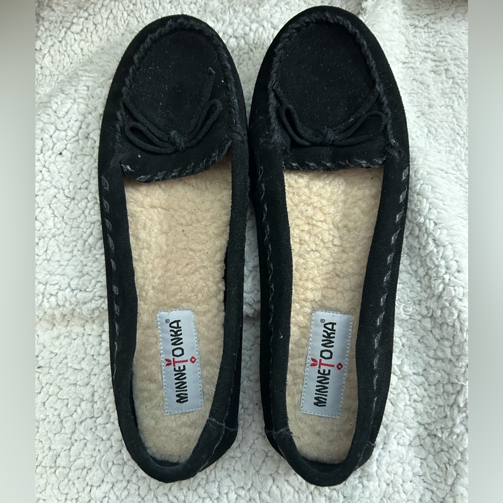 Minnetonka Black Moccasins for Women